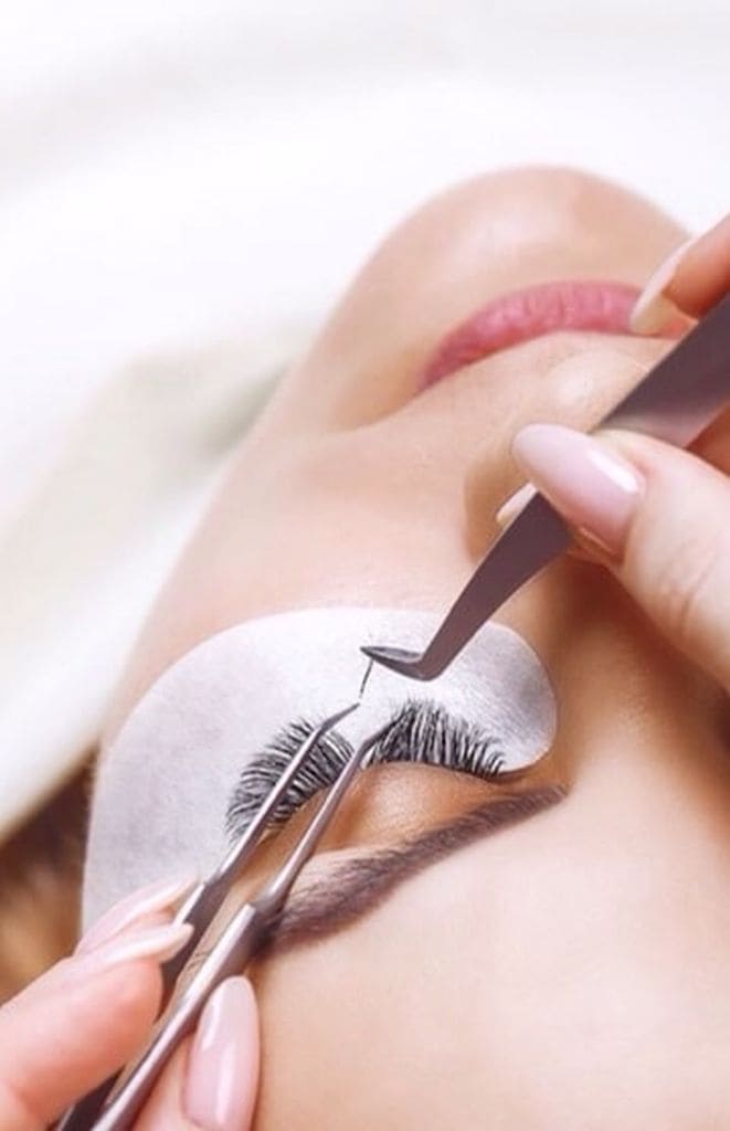 Наращивание ресниц