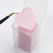 Perforated dustless nail art swabs in box (200 pcs. op.) heart, pink